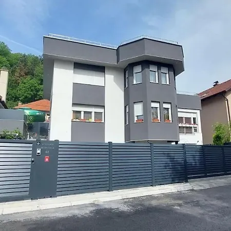 Berta Apartment *